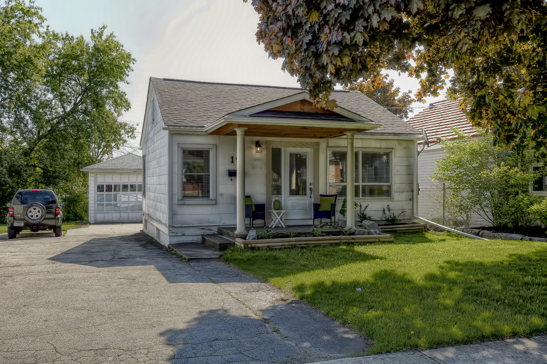 19 mercer road cambridge bungalow with detached garage 25 image